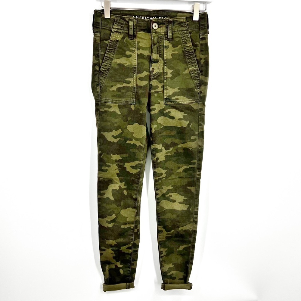 American Eagle Hi Rise Jegging Crop Pants Camo Green Size 2 Long